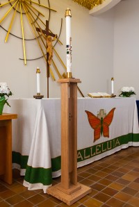 CLTS New Paschal Stand